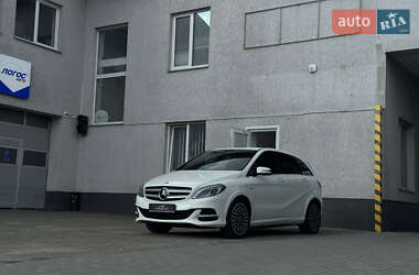 Хэтчбек Mercedes-Benz B-Class 2017 в Луцке