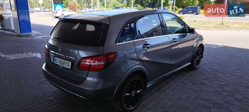 Хетчбек Mercedes-Benz B-Class 2015 в Києві