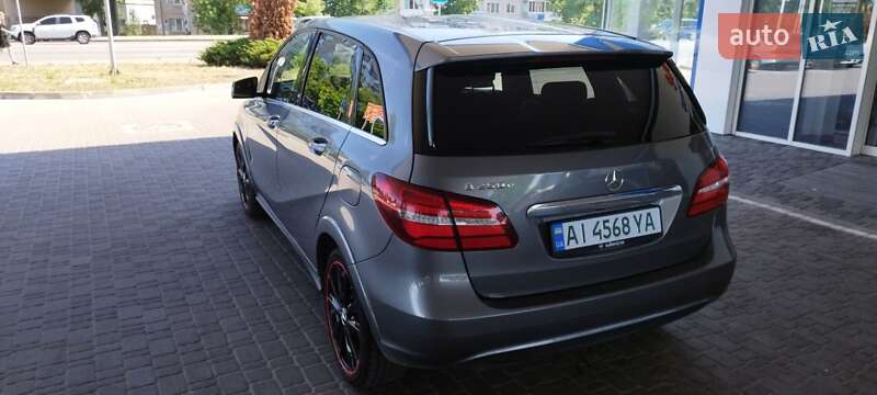 Хетчбек Mercedes-Benz B-Class 2015 в Києві