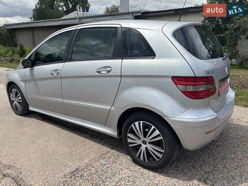 Хэтчбек Mercedes-Benz B-Class 2007 в Нововолынске