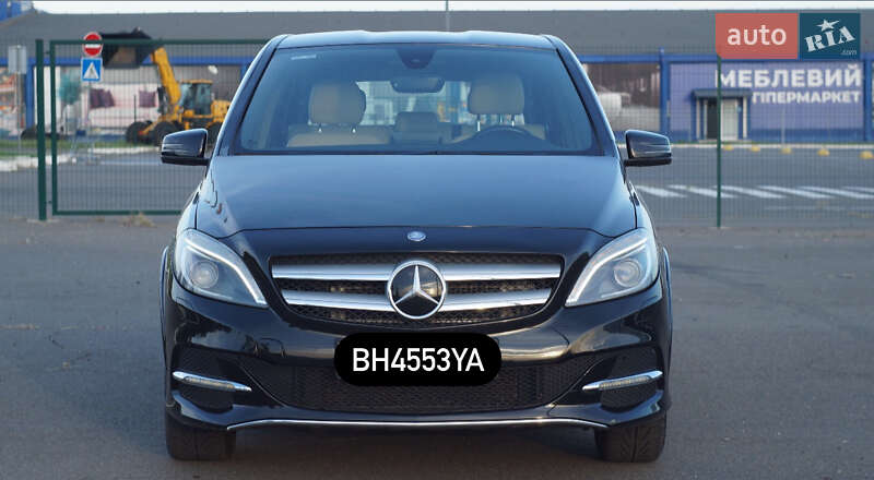 Mercedes-Benz B-Class 2016