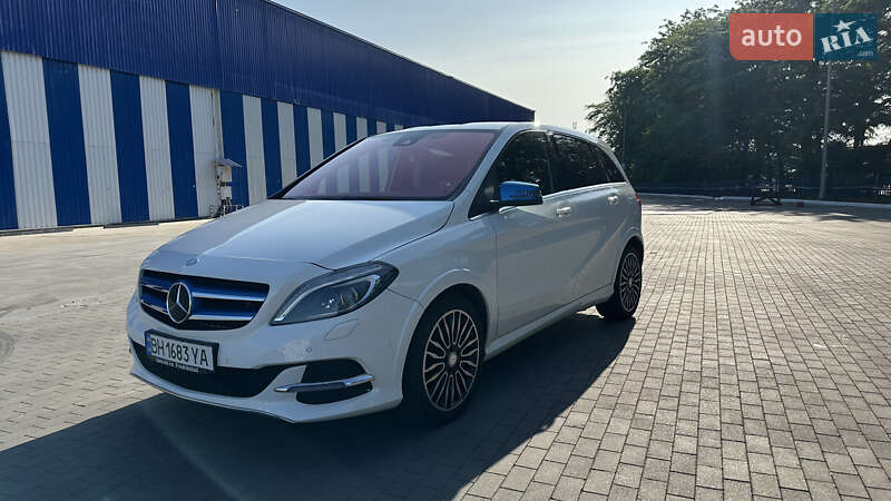 Хетчбек Mercedes-Benz B-Class 2015 в Одесі