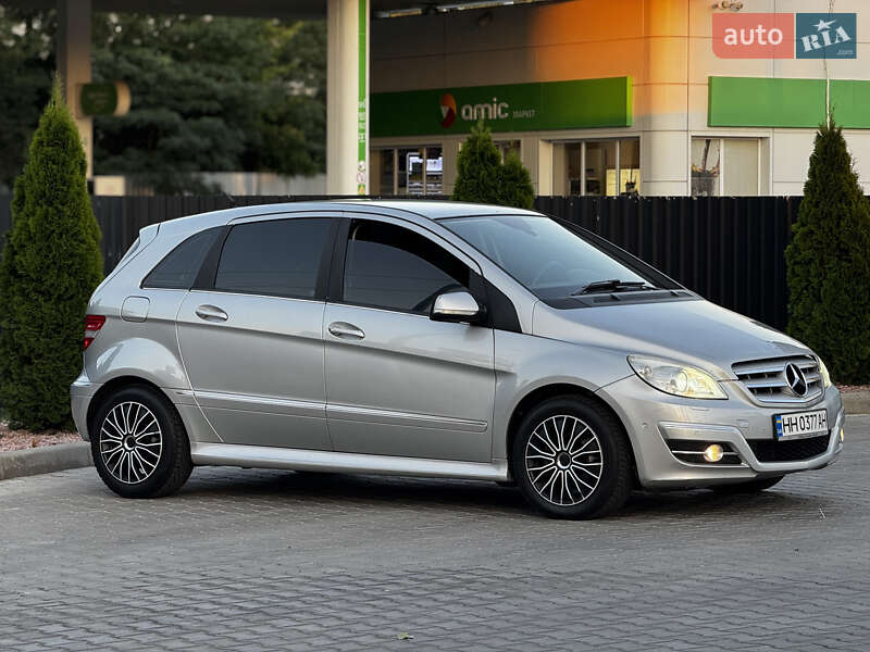 Хетчбек Mercedes-Benz B-Class 2010 в Одесі