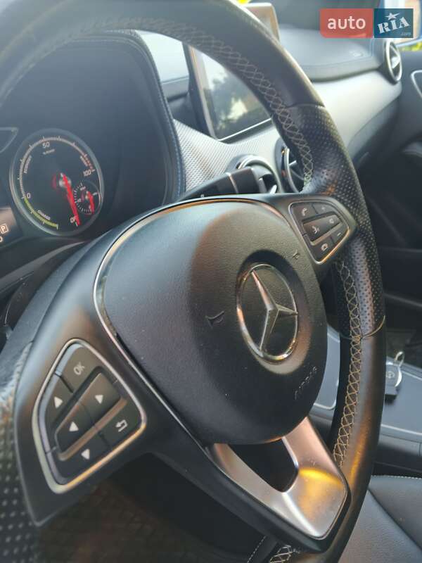 Хэтчбек Mercedes-Benz B-Class 2015 в Полтаве