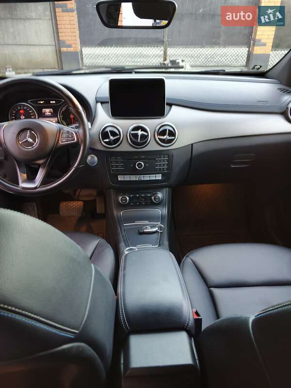 Хэтчбек Mercedes-Benz B-Class 2015 в Полтаве