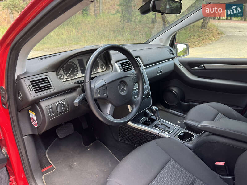 Хэтчбек Mercedes-Benz B-Class 2009 в Киеве