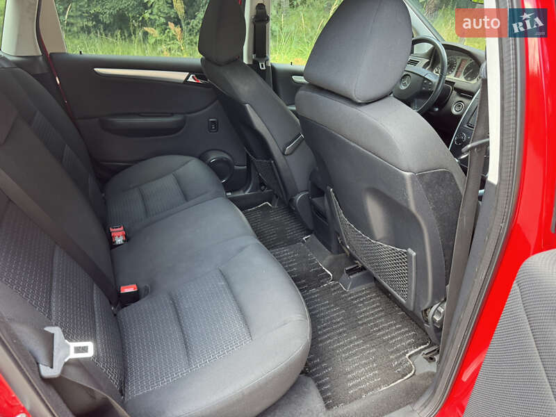 Хэтчбек Mercedes-Benz B-Class 2009 в Киеве