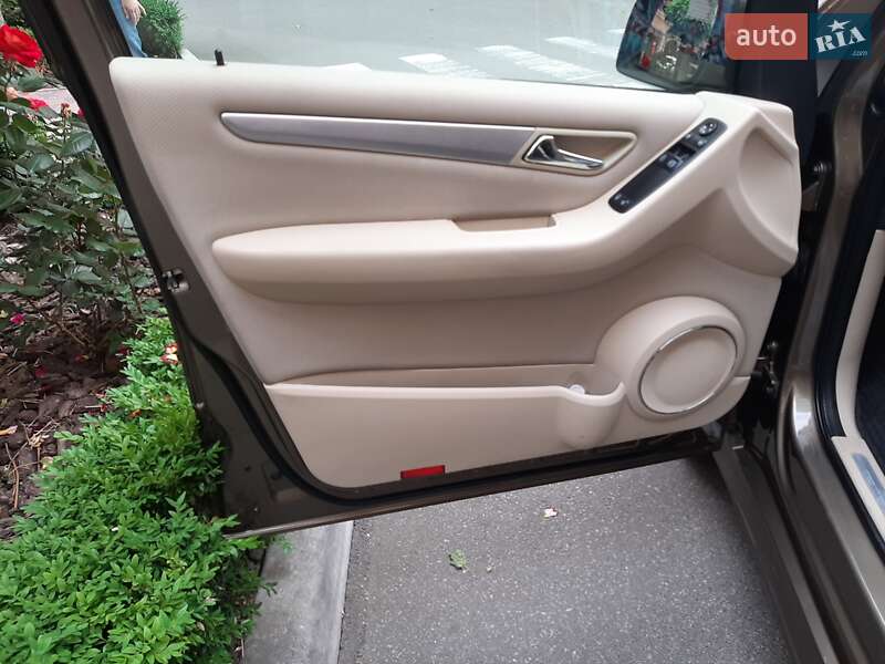 Хэтчбек Mercedes-Benz B-Class 2009 в Киеве