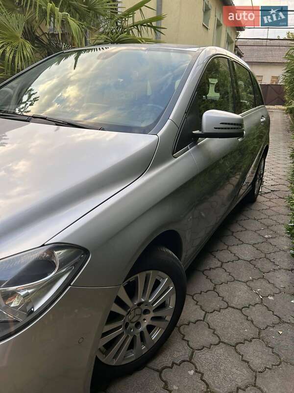 Хетчбек Mercedes-Benz B-Class 2014 в Мукачевому