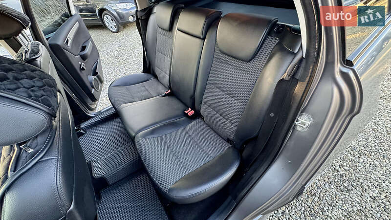 Хэтчбек Mercedes-Benz B-Class 2011 в Ивано-Франковске