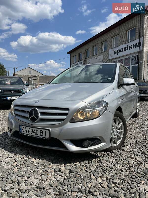Хэтчбек Mercedes-Benz B-Class 2012 в Смеле