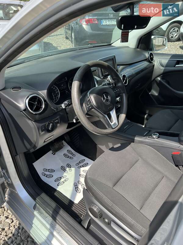 Хэтчбек Mercedes-Benz B-Class 2012 в Смеле