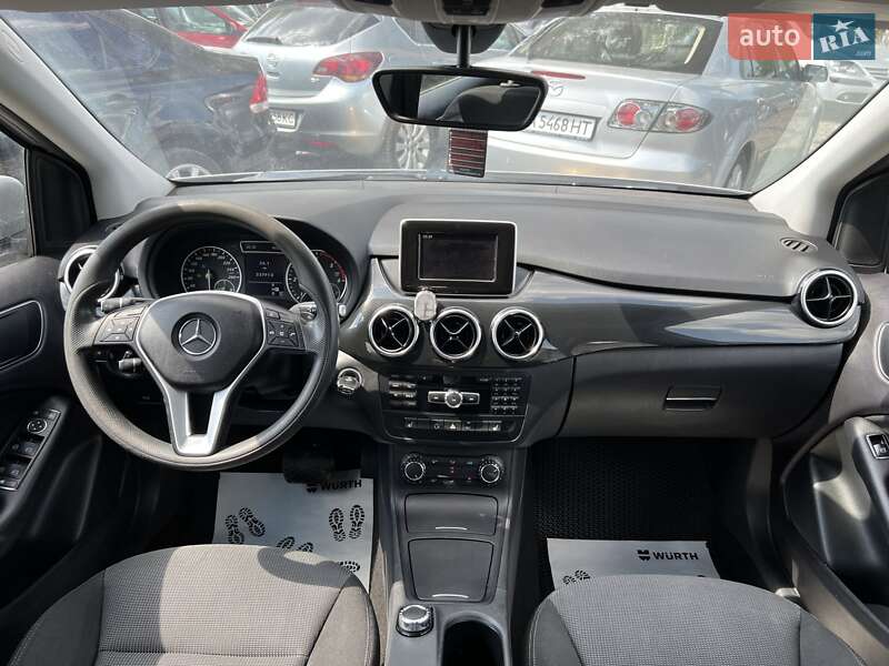 Хэтчбек Mercedes-Benz B-Class 2012 в Смеле