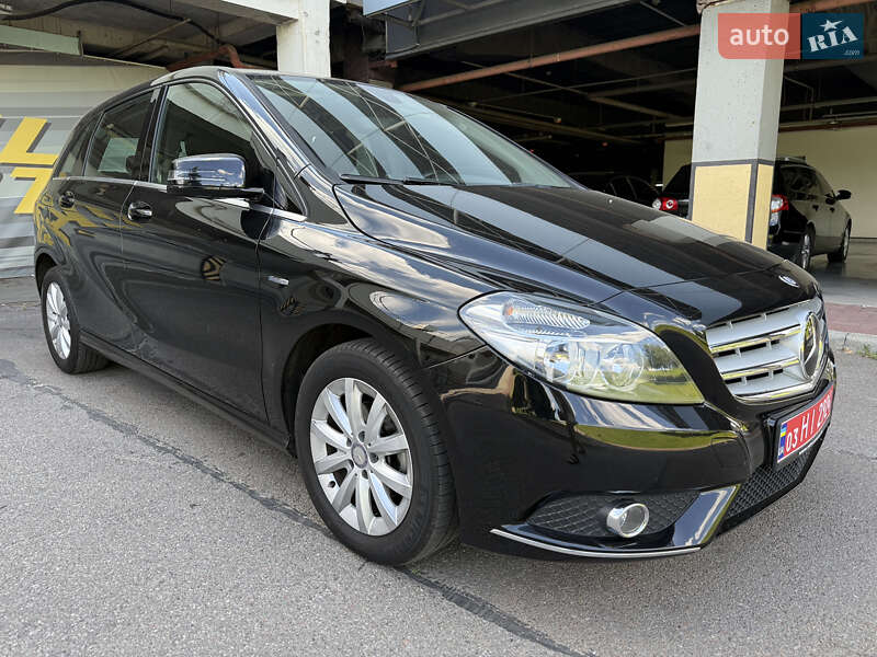 Хэтчбек Mercedes-Benz B-Class 2012 в Киеве