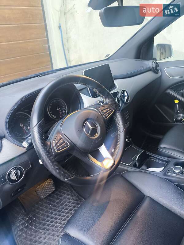 Хэтчбек Mercedes-Benz B-Class 2015 в Львове