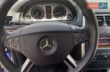 Хэтчбек Mercedes-Benz B-Class 2009 в 