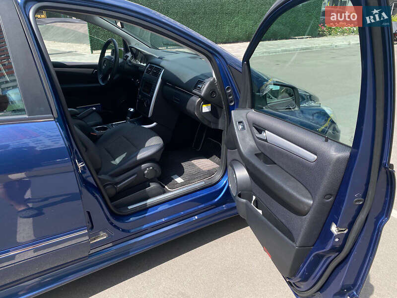 Хэтчбек Mercedes-Benz B-Class 2009 в Броварах