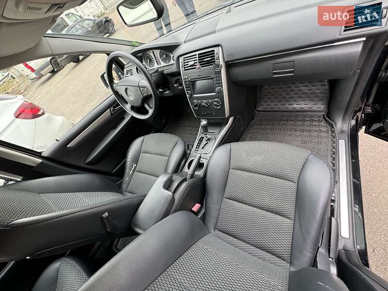 Хэтчбек Mercedes-Benz B-Class 2008 в Киеве