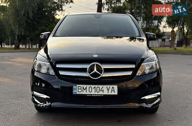Хэтчбек Mercedes-Benz B-Class 2016 в 
