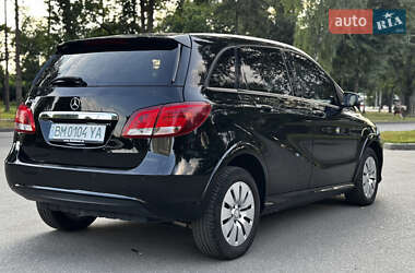 Хэтчбек Mercedes-Benz B-Class 2016 в 
