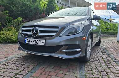 Хэтчбек Mercedes-Benz B-Class 2015 в Киеве