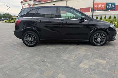 Хэтчбек Mercedes-Benz B-Class 2015 в 