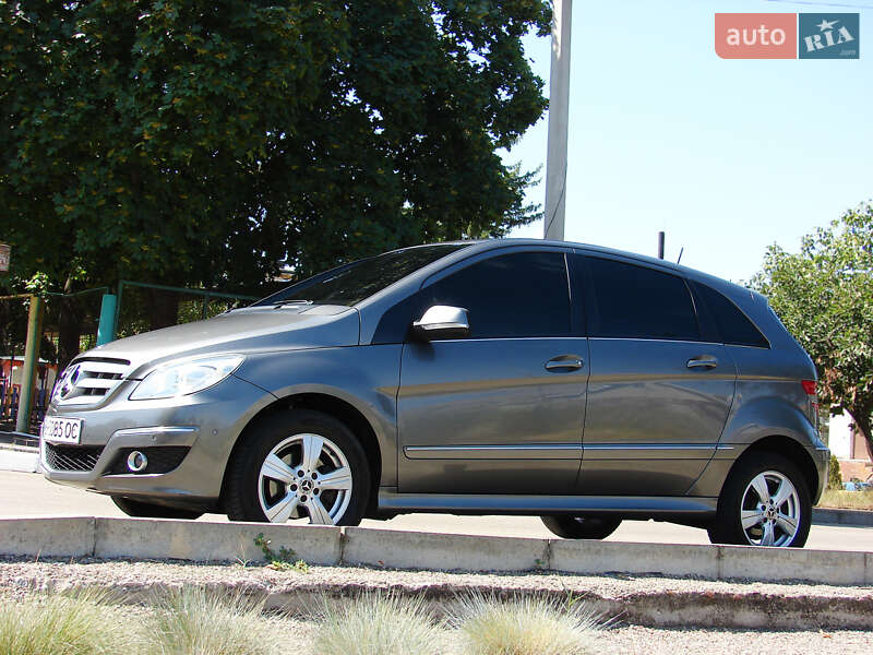 Хэтчбек Mercedes-Benz B-Class 2009 в Одессе