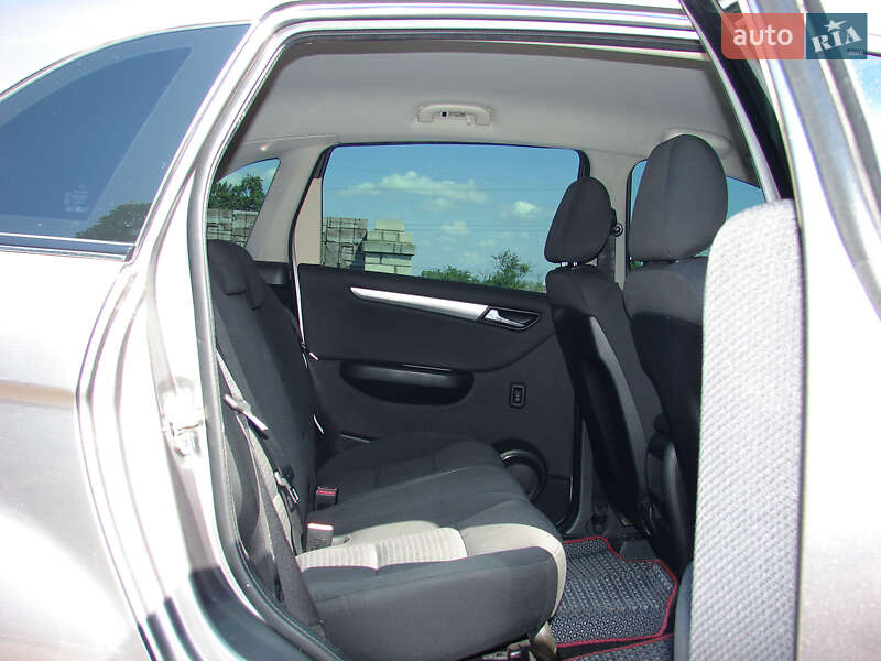 Хэтчбек Mercedes-Benz B-Class 2009 в Одессе