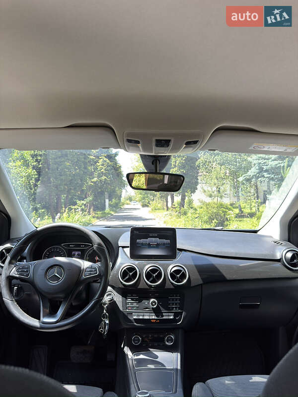 Хетчбек Mercedes-Benz B-Class 2016 в Рівному