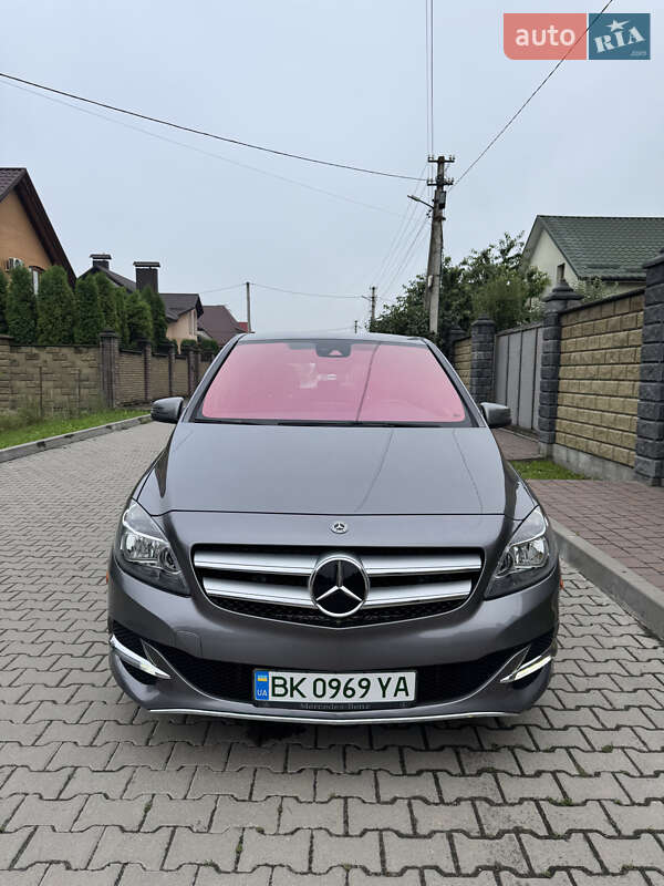 Хэтчбек Mercedes-Benz B-Class 2017 в Ровно