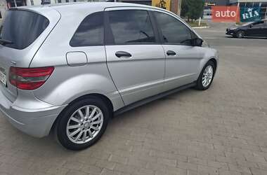Хэтчбек Mercedes-Benz B-Class 2007 в 