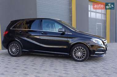 Хетчбек Mercedes-Benz B-Class 2016 в 