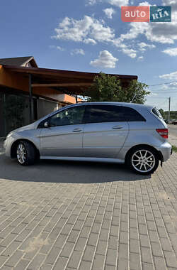 Хэтчбек Mercedes-Benz B-Class 2006 в 