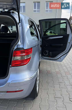 Хэтчбек Mercedes-Benz B-Class 2006 в 
