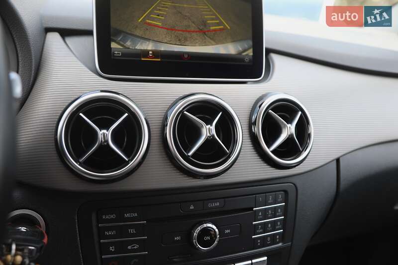 Хэтчбек Mercedes-Benz B-Class 2015 в Харькове