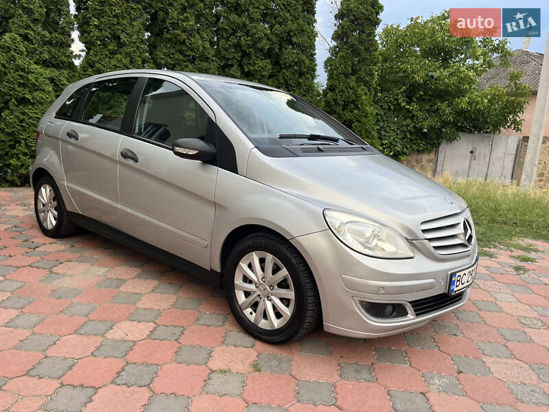 Хэтчбек Mercedes-Benz B-Class 2006 в Могилев-Подольске