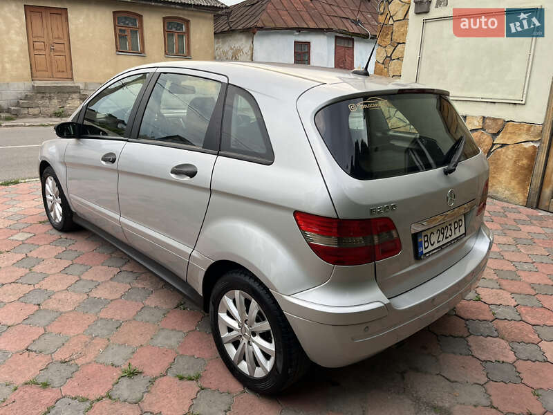Хэтчбек Mercedes-Benz B-Class 2006 в Могилев-Подольске