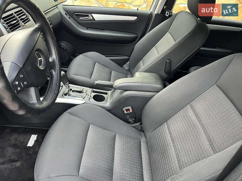 Хэтчбек Mercedes-Benz B-Class 2006 в Могилев-Подольске