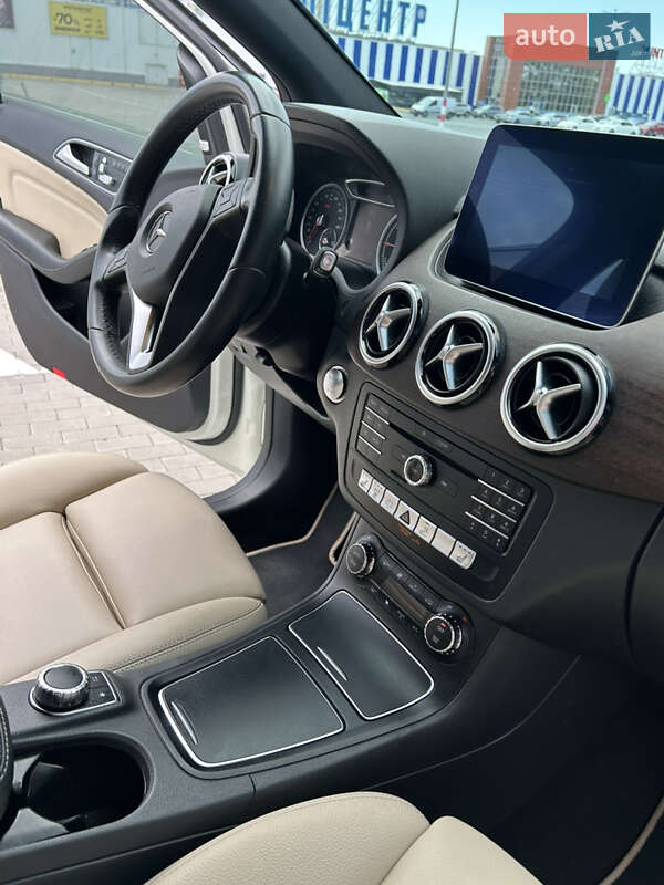 Хетчбек Mercedes-Benz B-Class 2017 в Одесі
