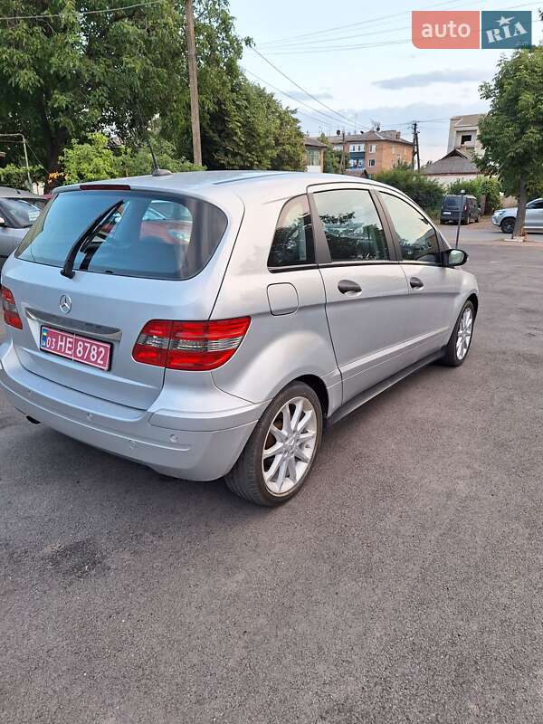 Хэтчбек Mercedes-Benz B-Class 2006 в Добровеличковке