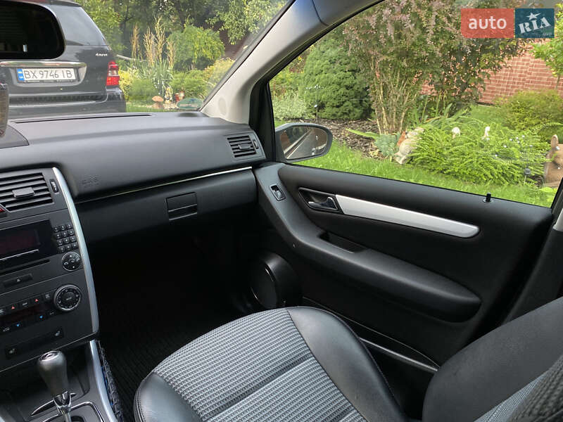 Хэтчбек Mercedes-Benz B-Class 2006 в Хмельницком