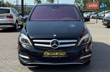 Хэтчбек Mercedes-Benz B-Class 2017 в 