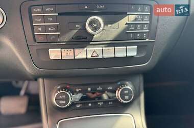 Хэтчбек Mercedes-Benz B-Class 2017 в 