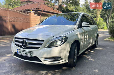 Хетчбек Mercedes-Benz B-Class 2014 в Ірпені