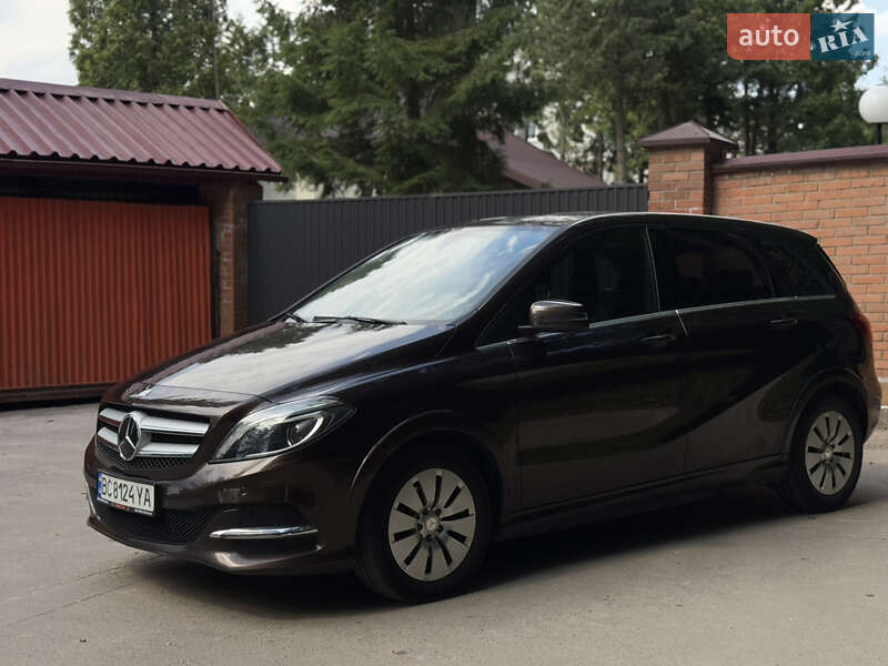Хэтчбек Mercedes-Benz B-Class 2016 в Львове фото 15 Хэтчбек Mercedes-Benz B-Class 2016 в Львове