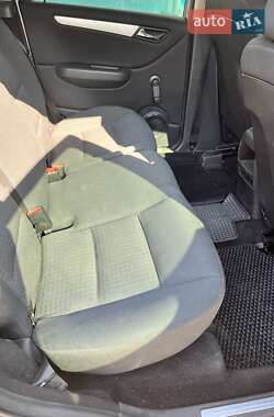 Хэтчбек Mercedes-Benz B-Class 2007 в 