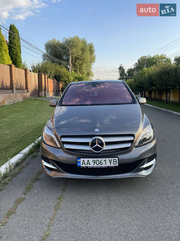 Mercedes-Benz B-Class 2015