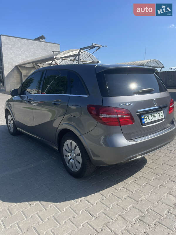 Хэтчбек Mercedes-Benz B-Class 2015 в Хмельницком