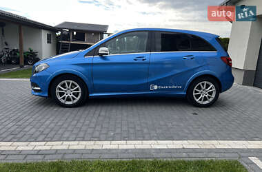 Хетчбек Mercedes-Benz B-Class 2016 в Тернополі