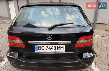Хэтчбек Mercedes-Benz B-Class 2005 в 